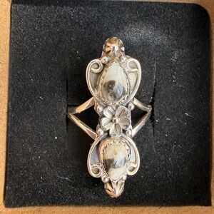 .925 sterling silver and white buffalo turquoise size 8